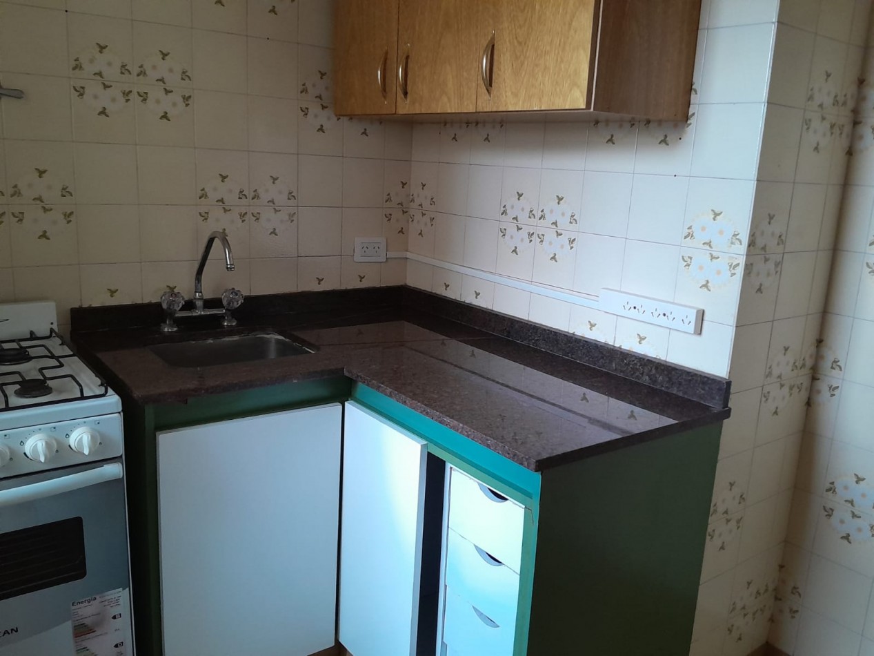 2 ambientes. Apto profesional