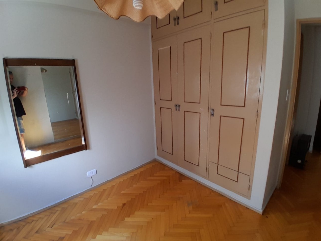 Luminoso 2 ambientes con balcon