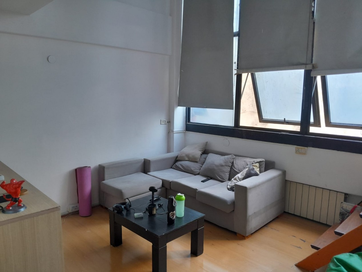 Tipo Loft, muy luminoso