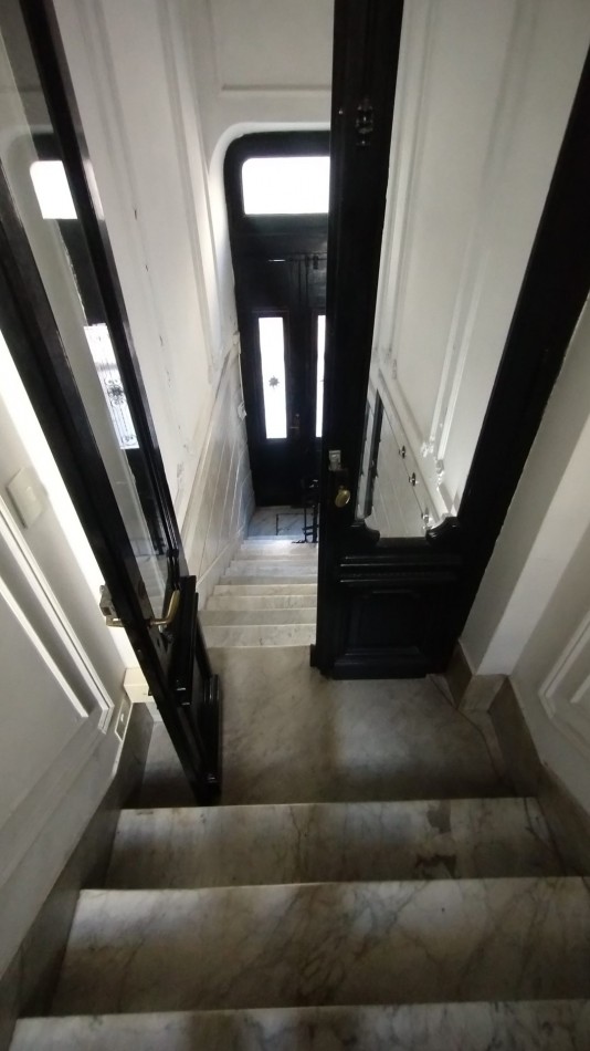 Imponente Casona de Autor + Local Comercial | Terraza