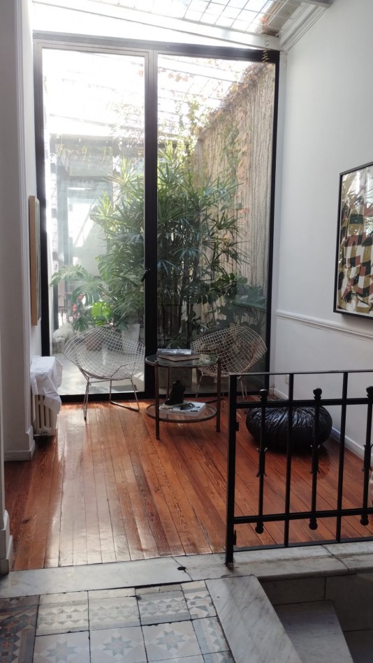 Imponente Casona de Autor + Local Comercial | Terraza