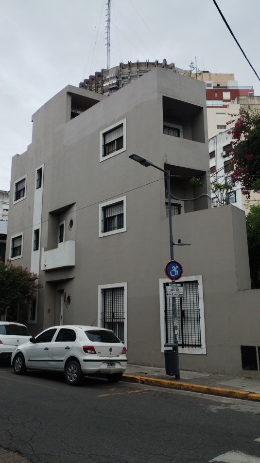 PH TIPO CASA EN PALERMO 4 HABITACIONES, TERRAZAS Y PARRILLA