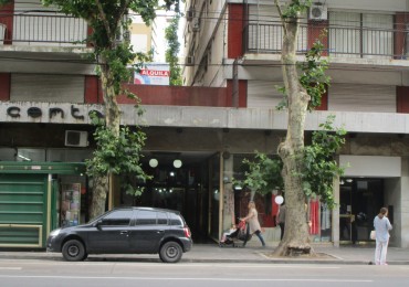 Venta o Alquiler en Galería a 2 cuadras Barrio Chino