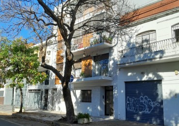 Amplio y con balcon